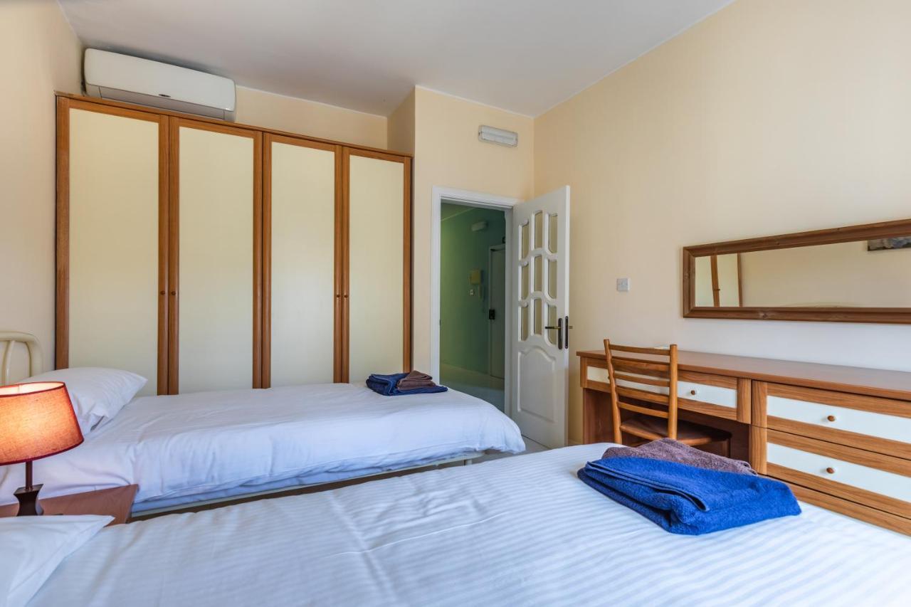 Fantastic 3 Bedroom Duplex Penthouse With Terrace Sliema Exteriér fotografie