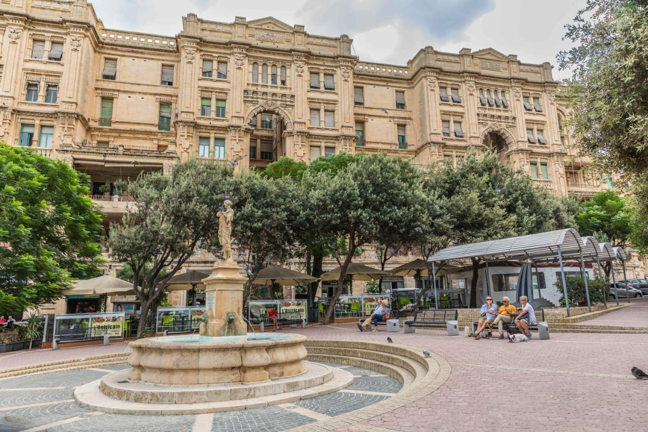 Fantastic 3 Bedroom Duplex Penthouse With Terrace Sliema Exteriér fotografie